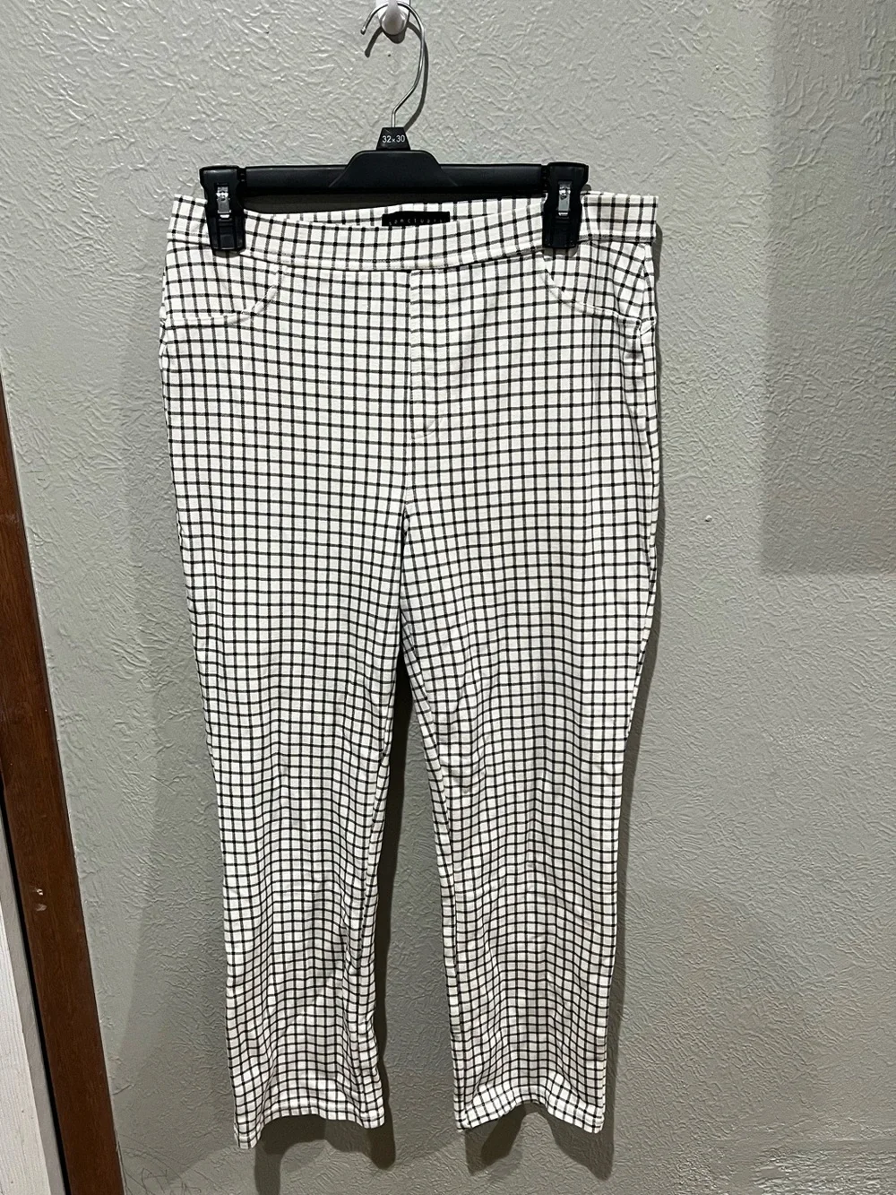 Sanctuary Black and White Windowpane Pants Size L EUC Pull On Pants Office